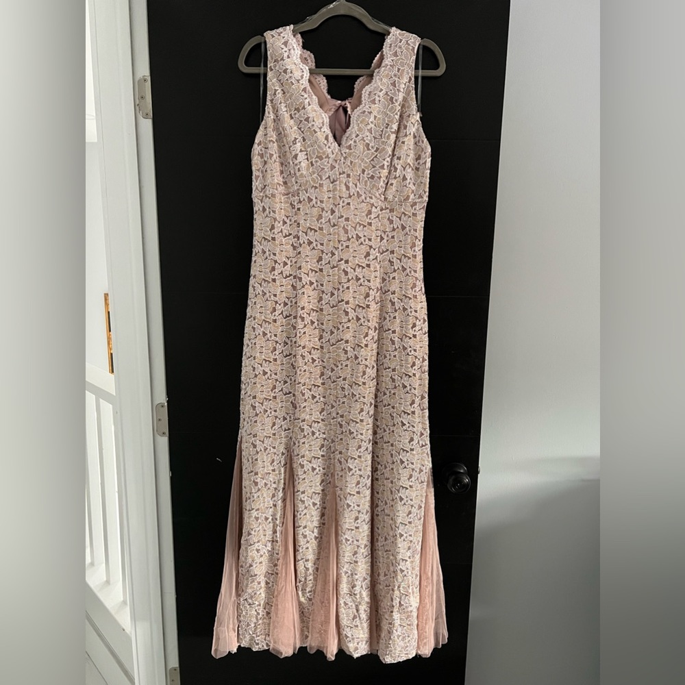 New Candalite lace, sequins, and tullle, Size L, dusty rose color, mermaid gown.